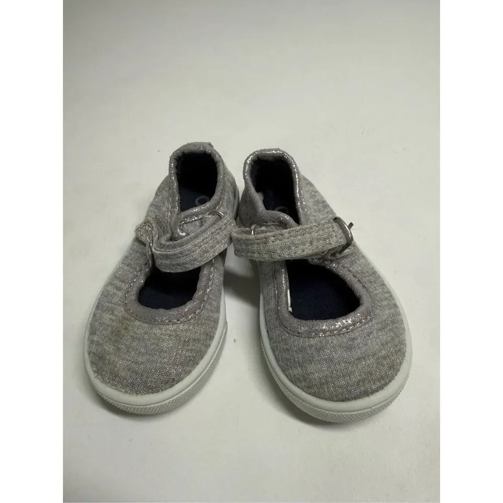 OshKosh B’gosh Mary Jane Style Shoe Grey Size 3 Toddler See Description